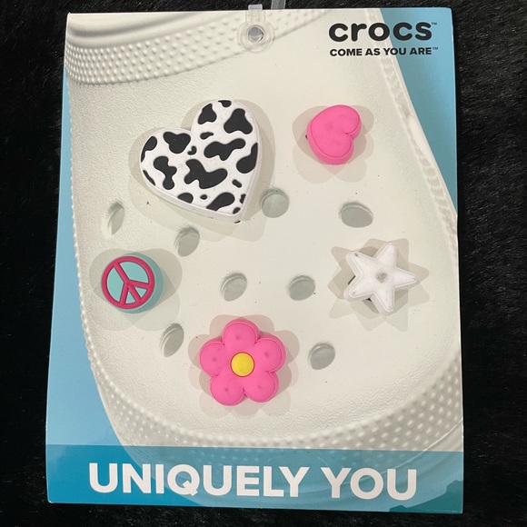 🆕 Croc Jibbitz Charm Girly Icon 5 Pack - Picture 2 of 3